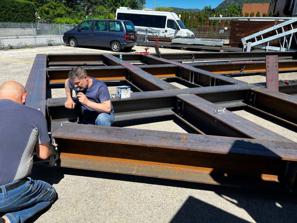 Balkenmontage
