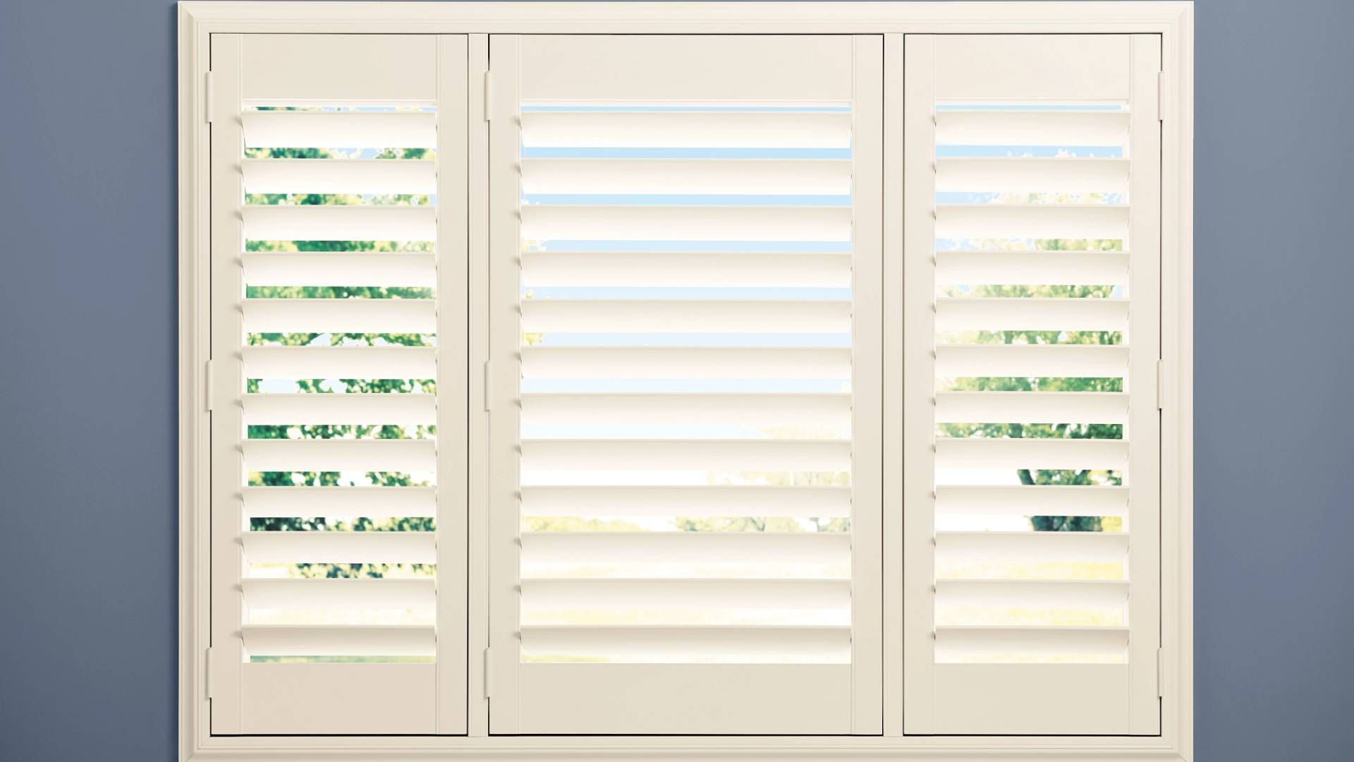 Hunter Douglas Heritance® Wood Shutters near Atlantic Beach, North Carolina (NC)