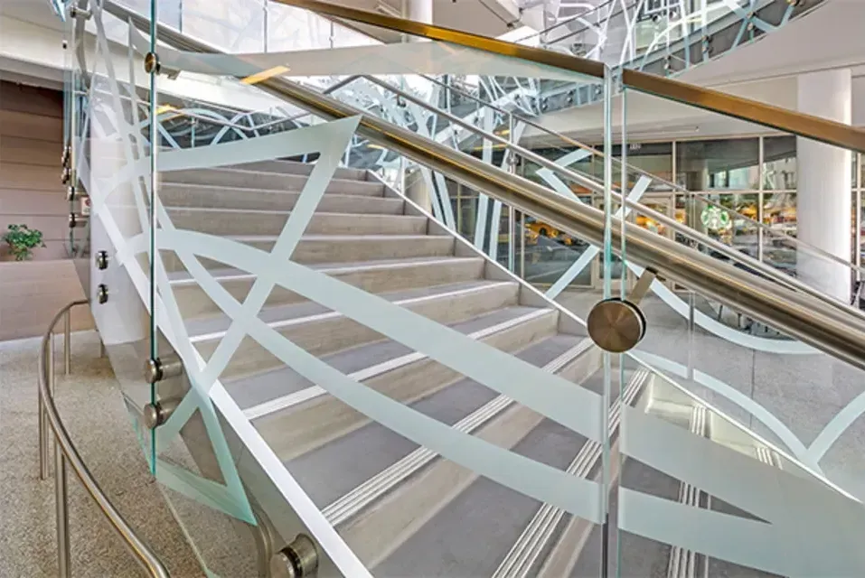 Direct to glass digital printing Direct to glass digital printing