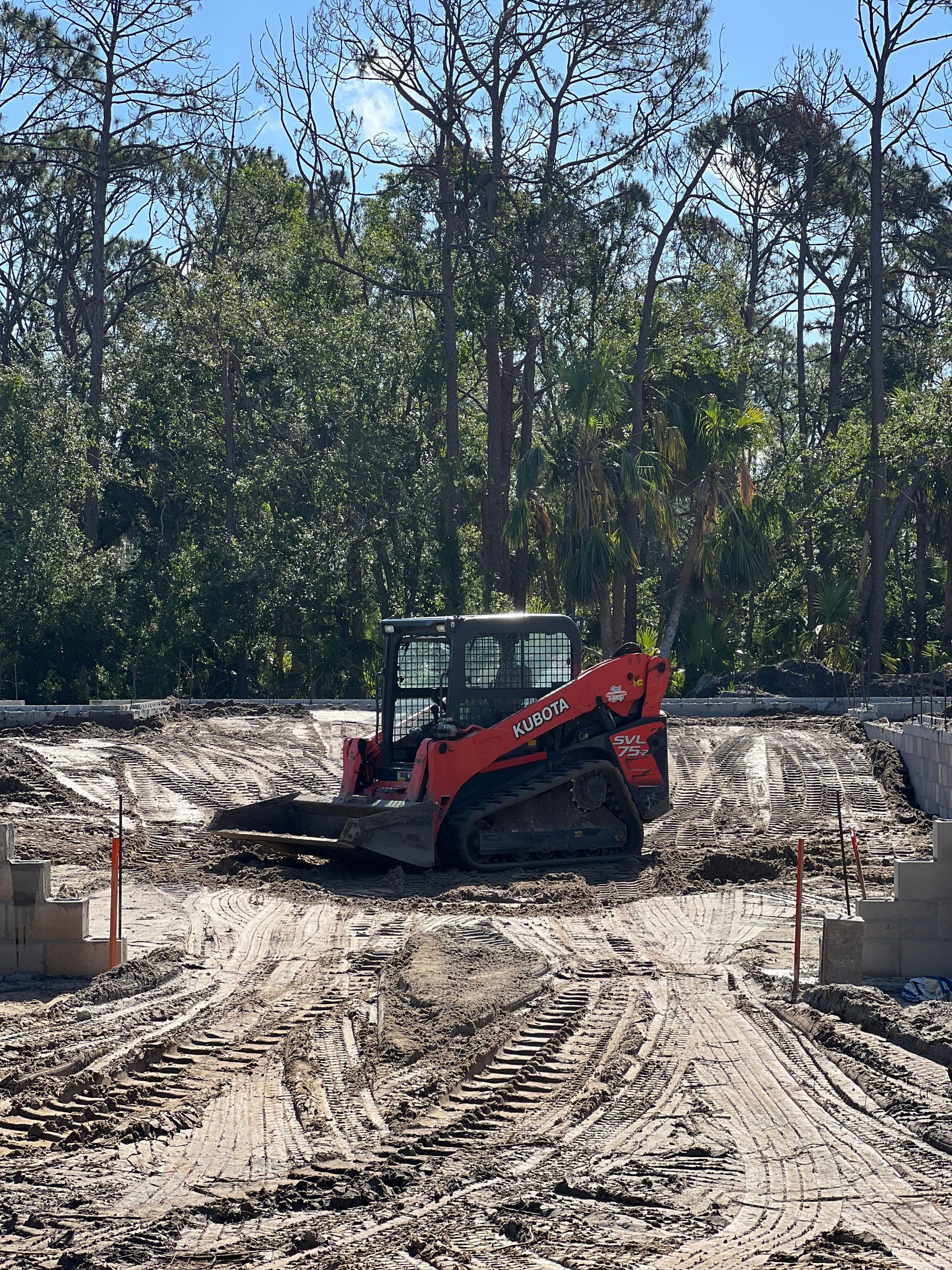 Get construction and land clearing services in North Port, FL by Roko Construction & Land Services