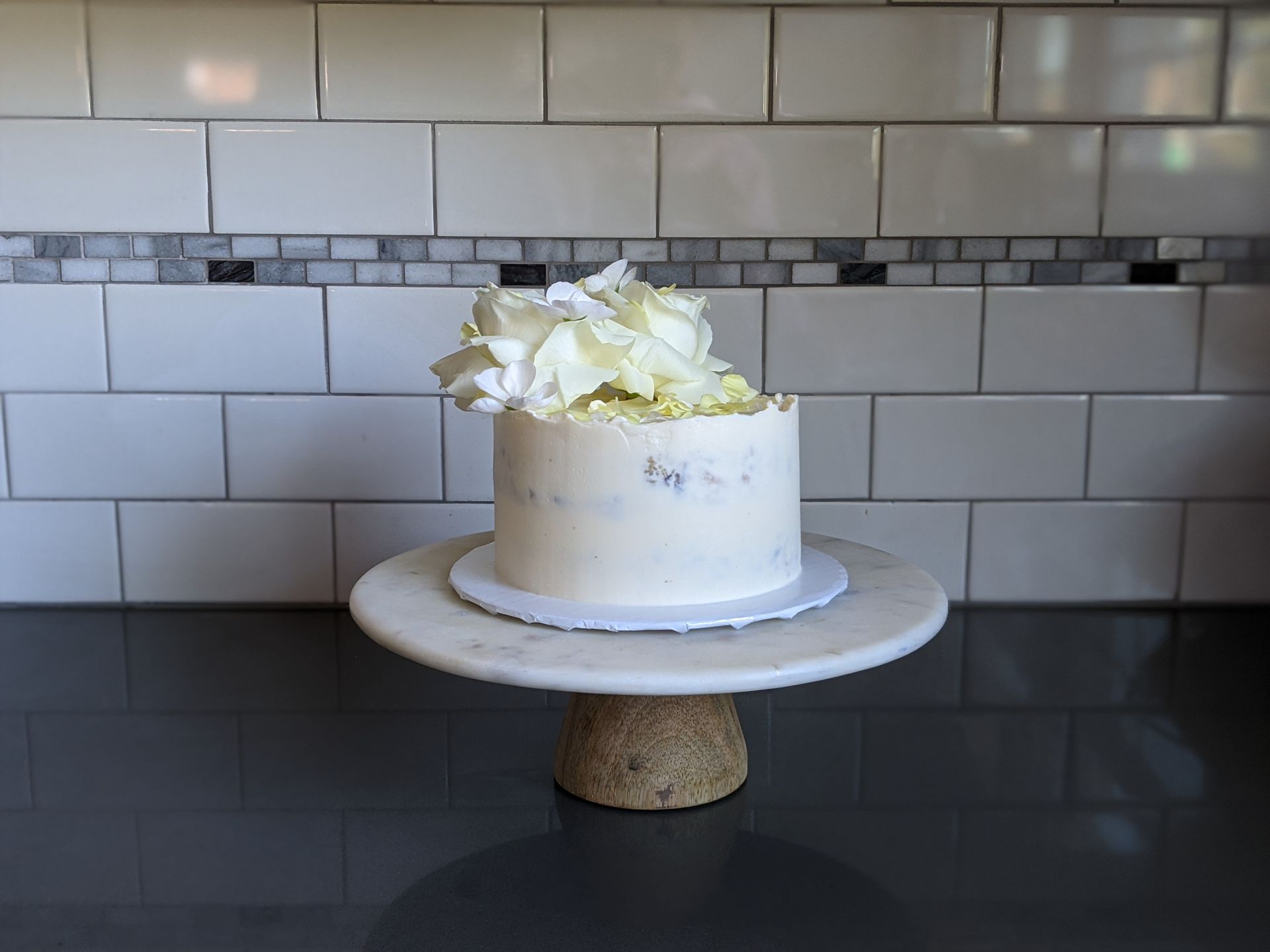 Semi-naked Cake