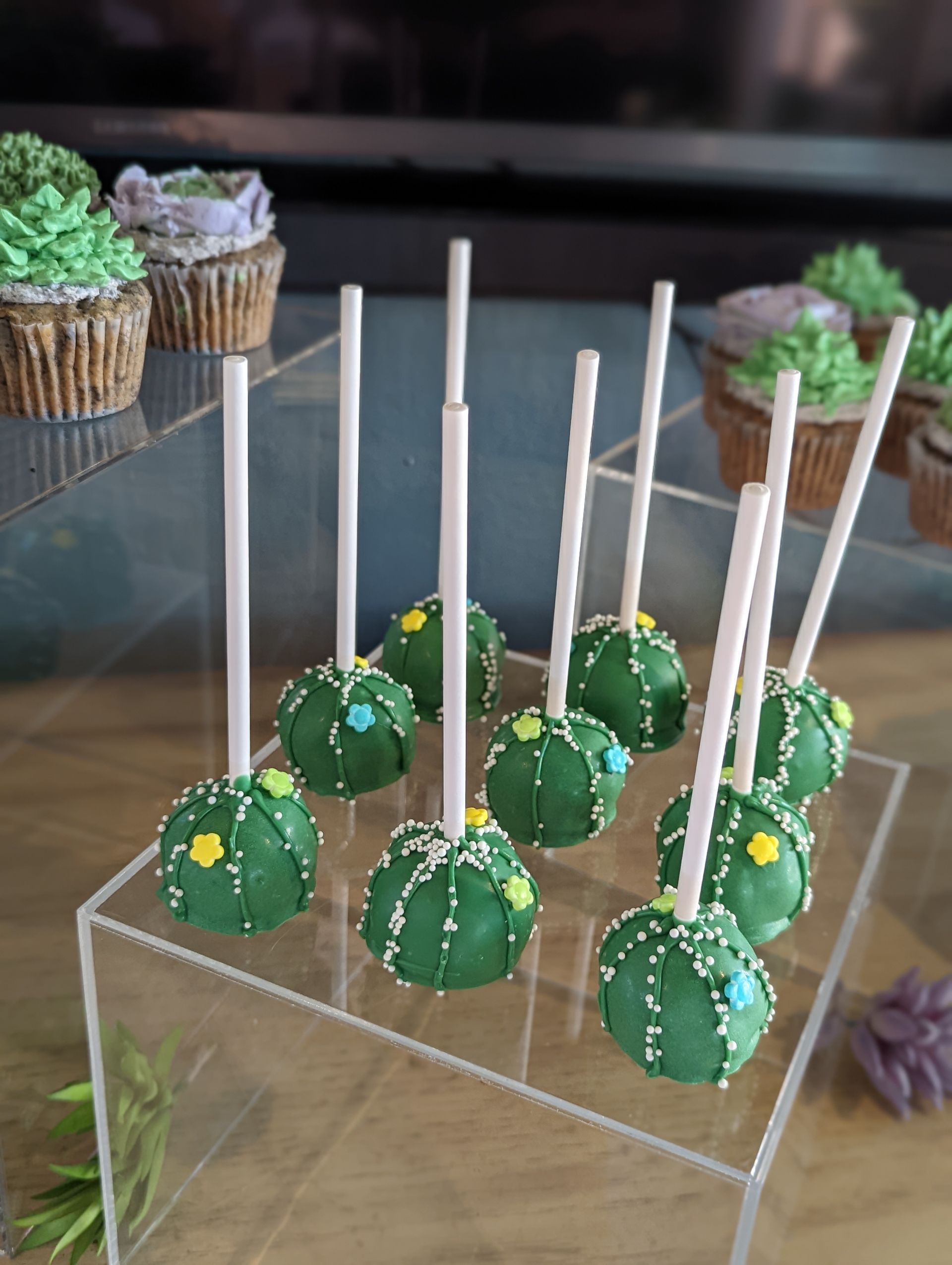 Cake Pops - Designed