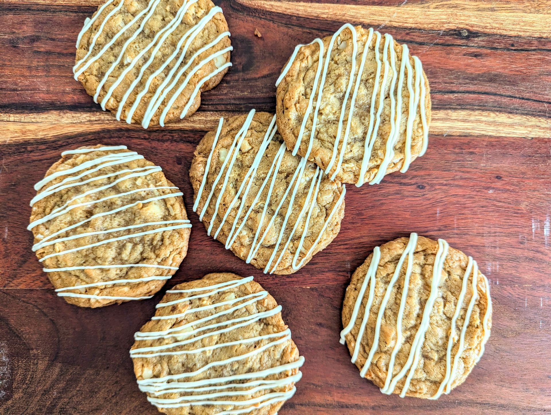 Coconut Macadamia Nut Cookies w/White Chocolate