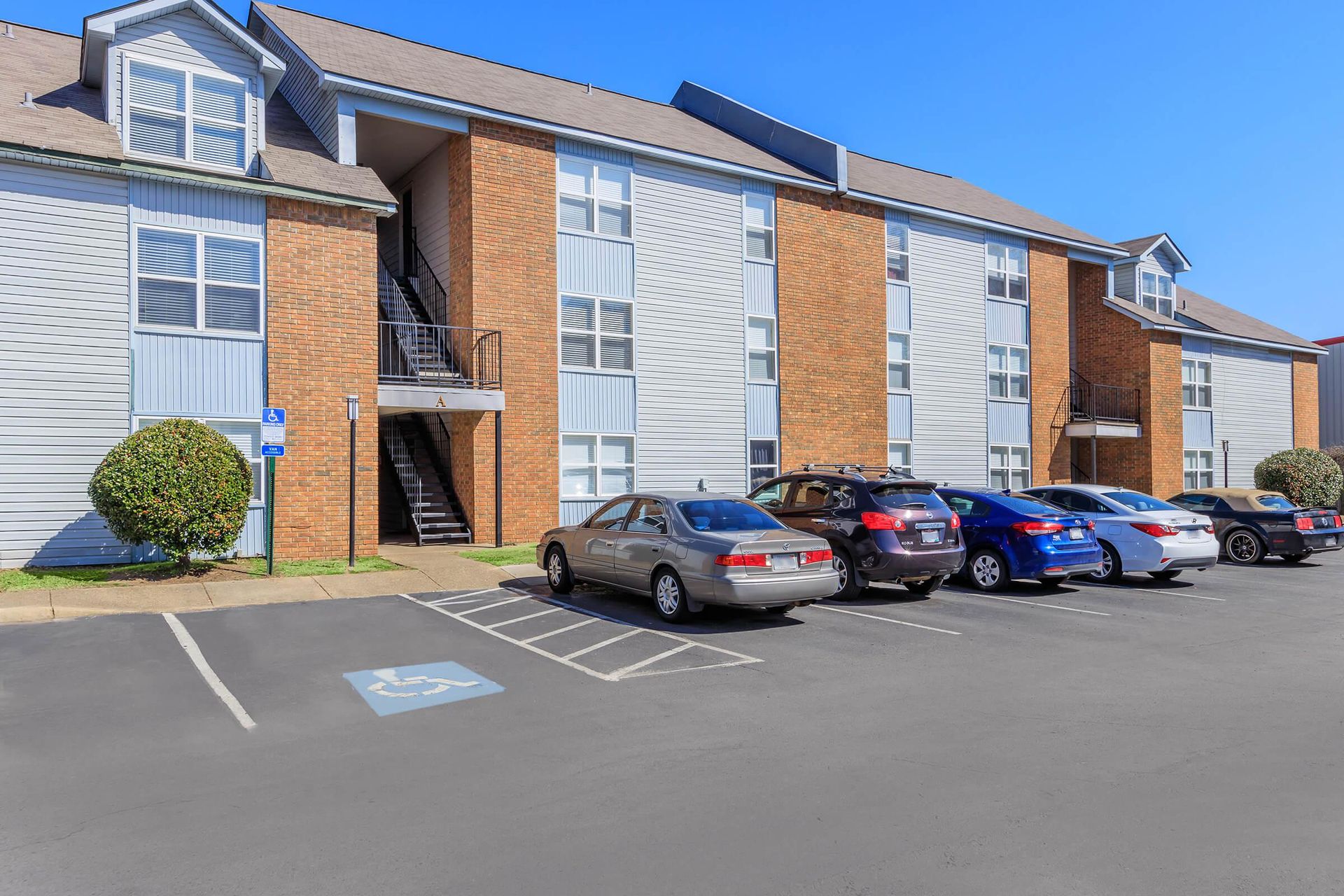 South Oaks Apartments for Rent in Little Rock, AR