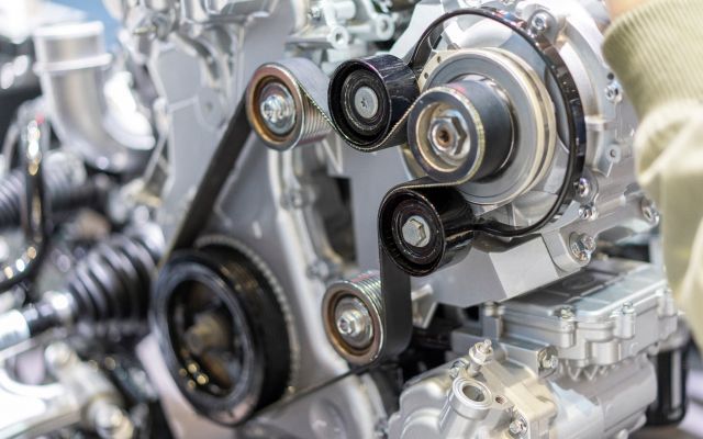 Engine Repairs | NAPA Auto Care Centers of SWF