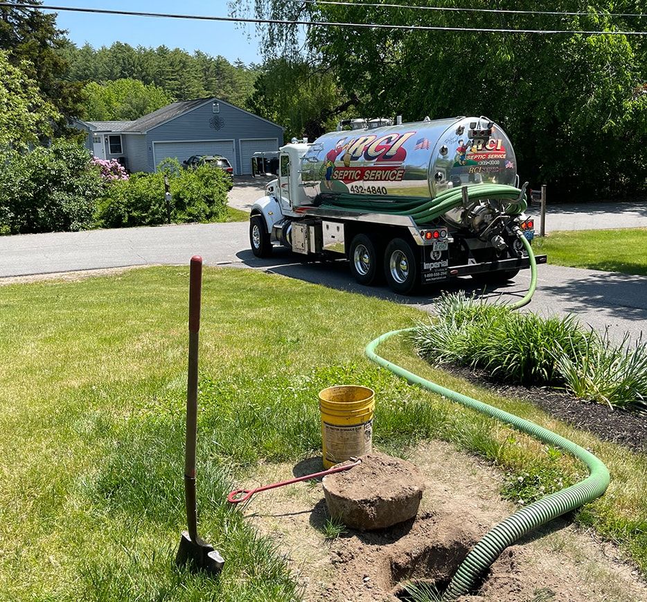 Septic Tank Draining Guide: Best Practices & Warnings