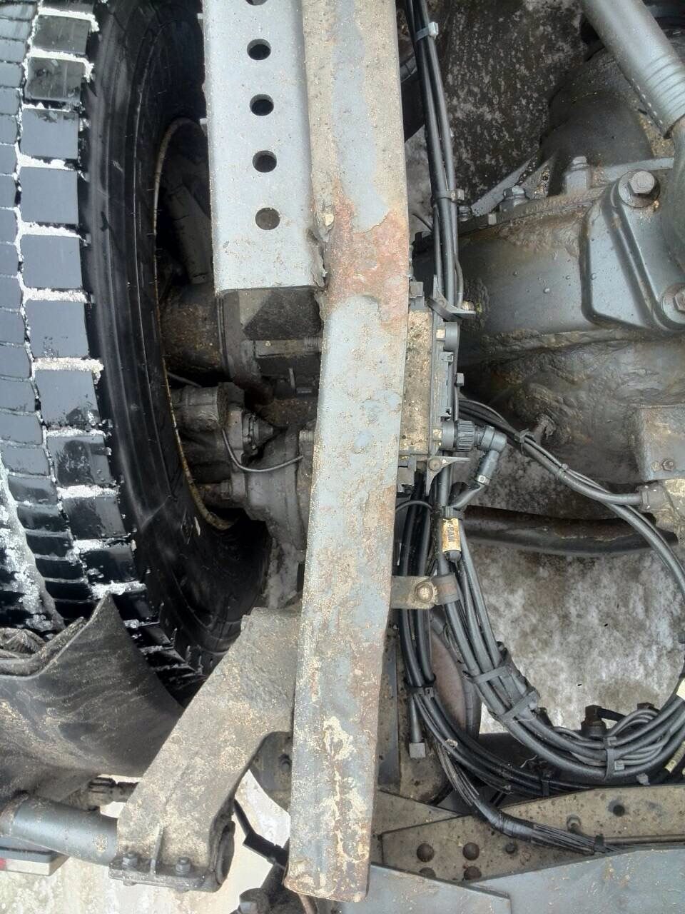 Выравнивание рам грузовых автомобилей, тягачей, полуприцепов, джипов, траулеров, микроавтобусов