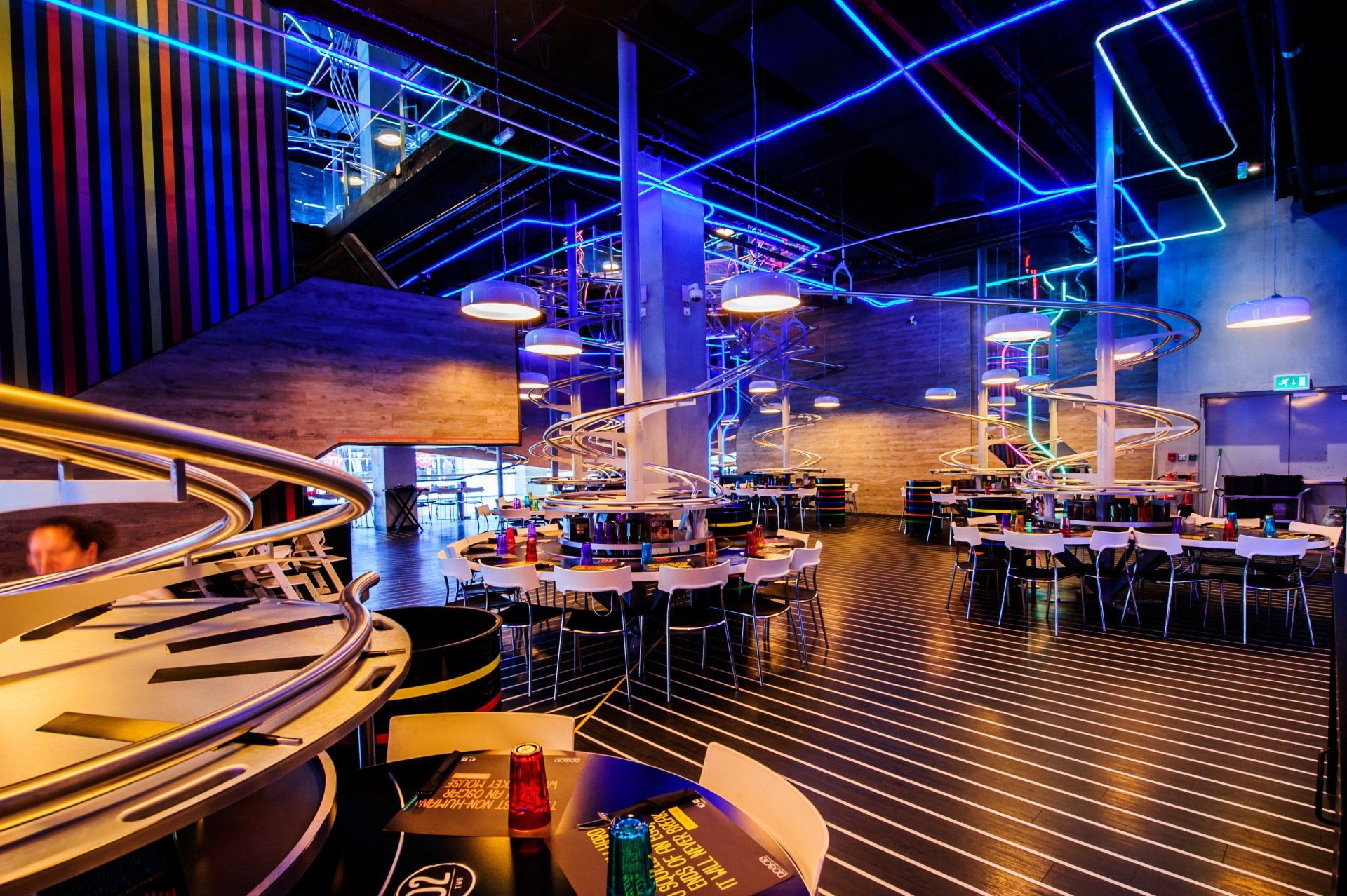 Conoce los 5 mejores restaurantes con tecnología inteligente en el mundo