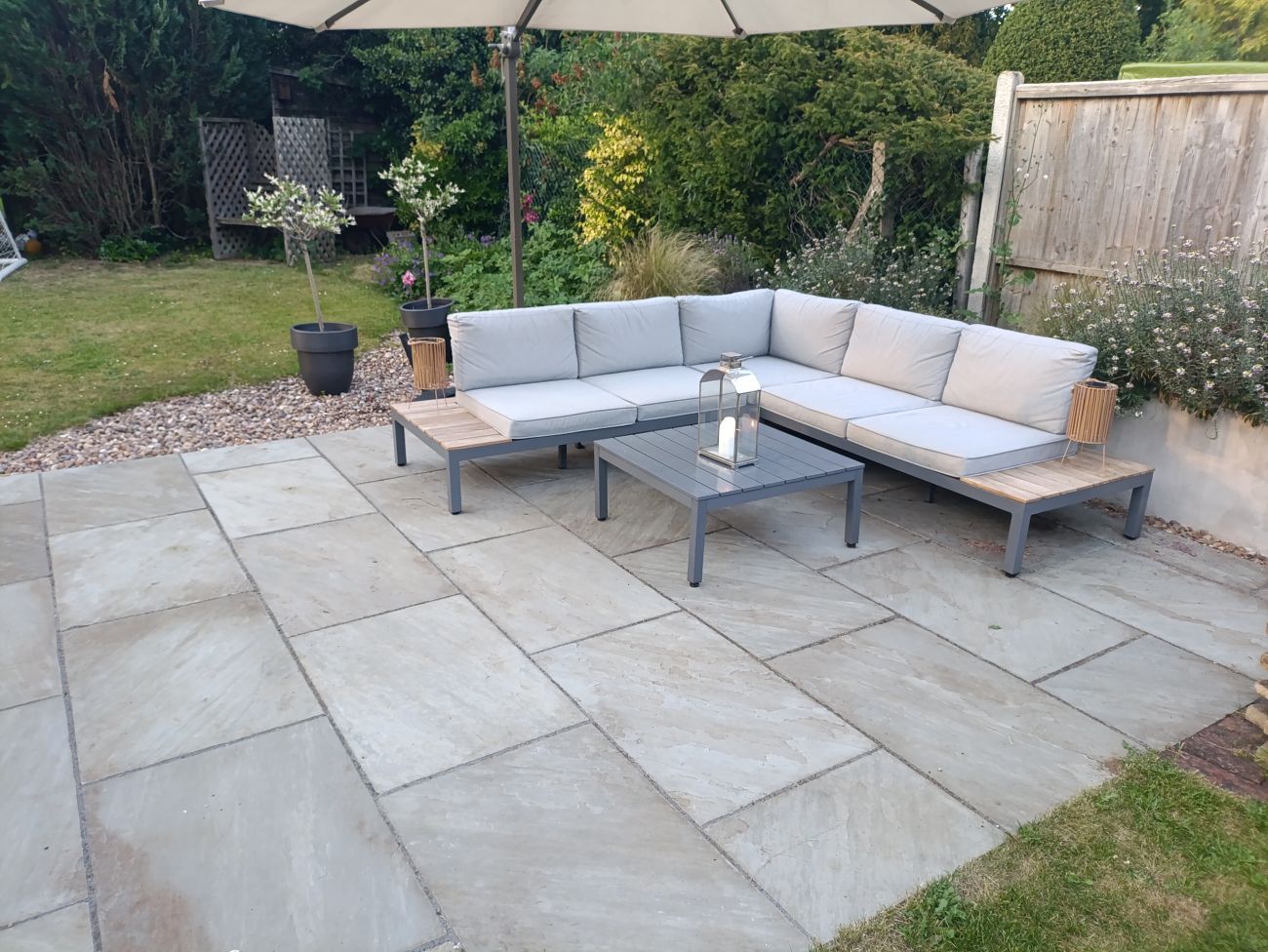 hard landscaping and patios camberley