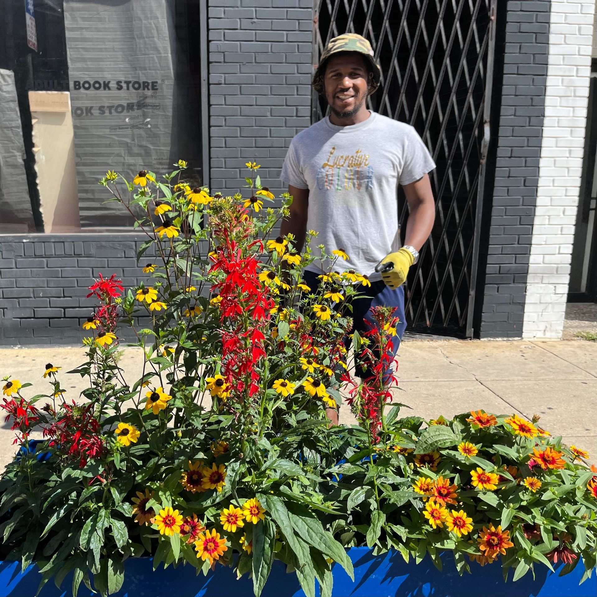 79th Street Planter