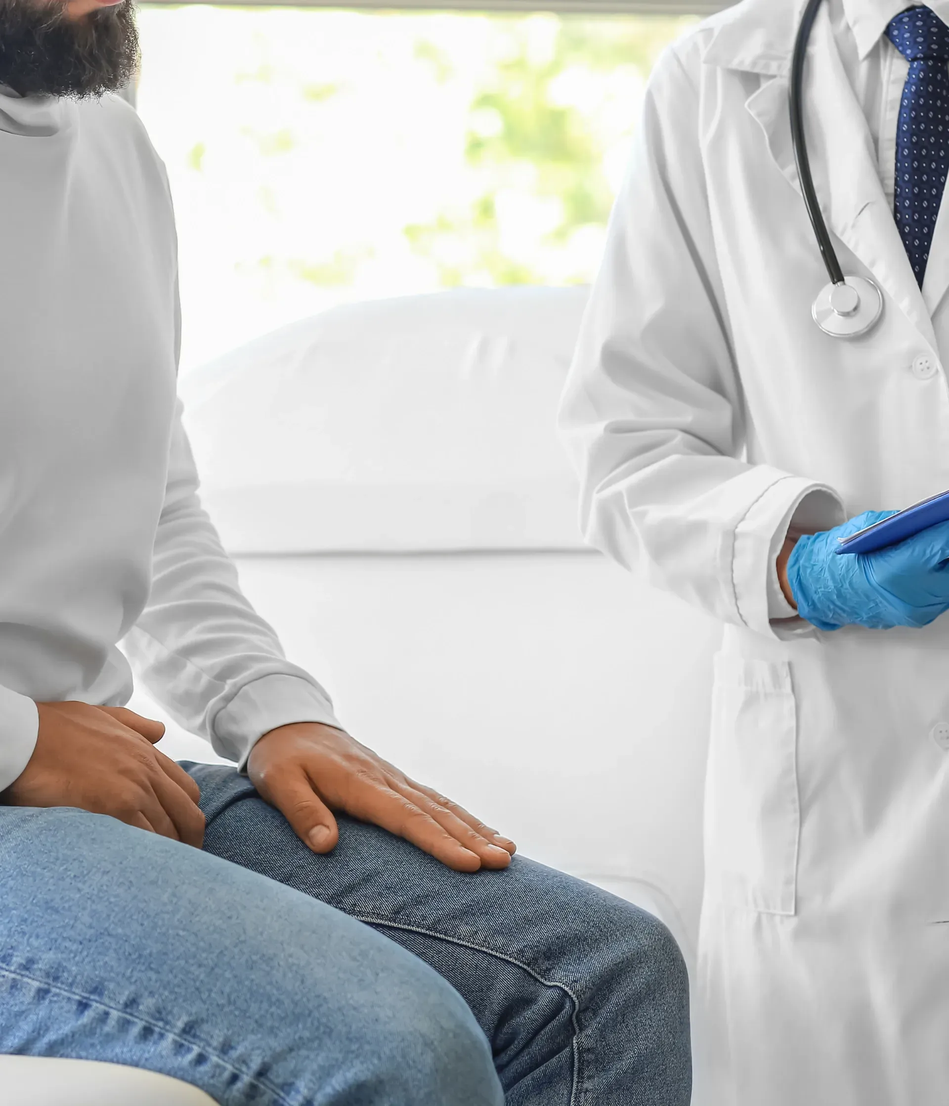 Consultation avec Dr Jarir Redouane, urologue à Marrakech, pour le traitement de l'impuissance sexuelle.