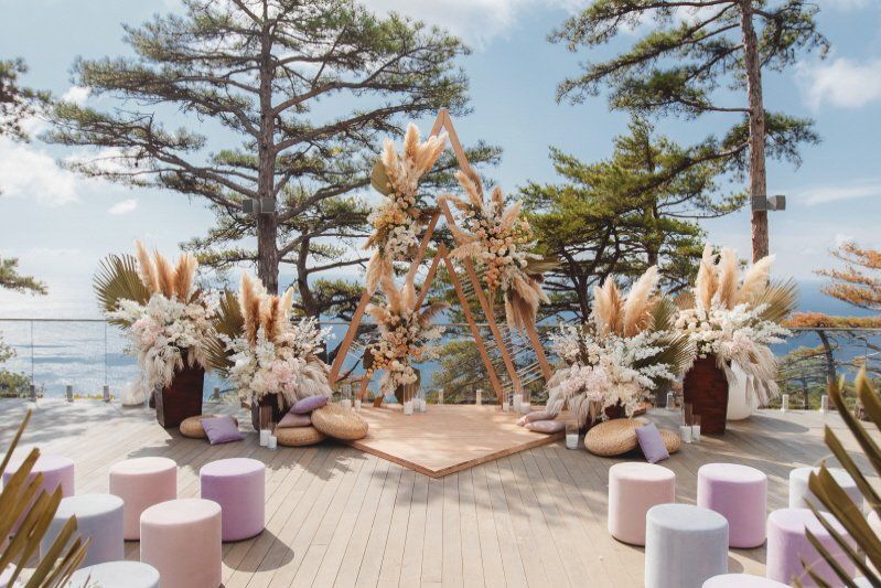Boho Wedding outdoor ceremony decor