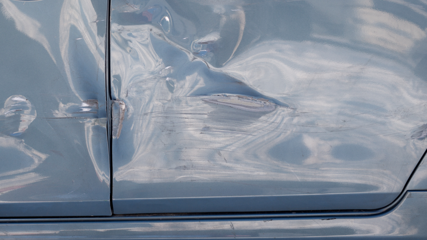 Got a Dent in Your Car? You Need Dent Repair From Lutz's Garage in Jefferson City, MO
