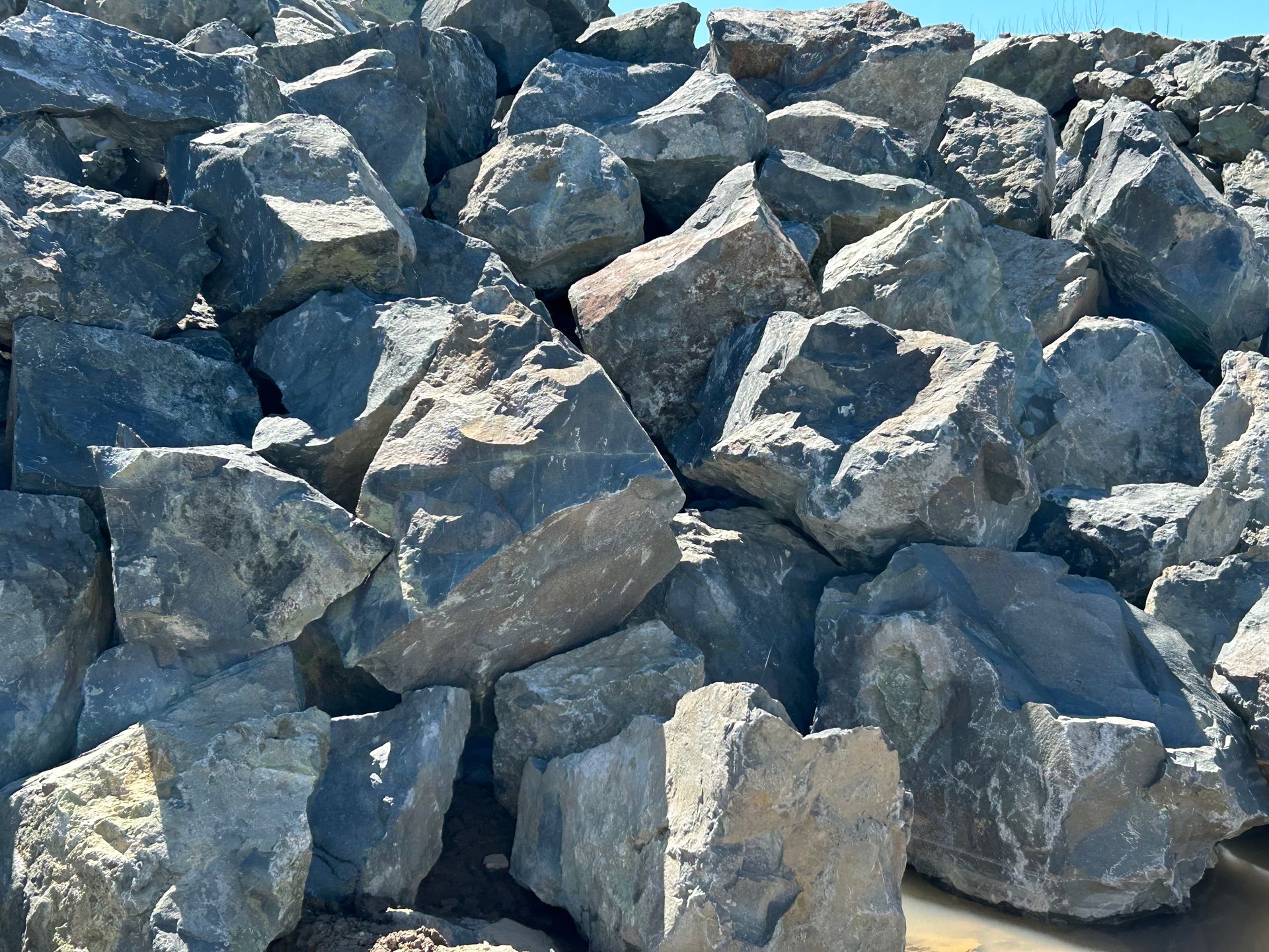 Cinderlite Rock Trucking and Sand | Carson City