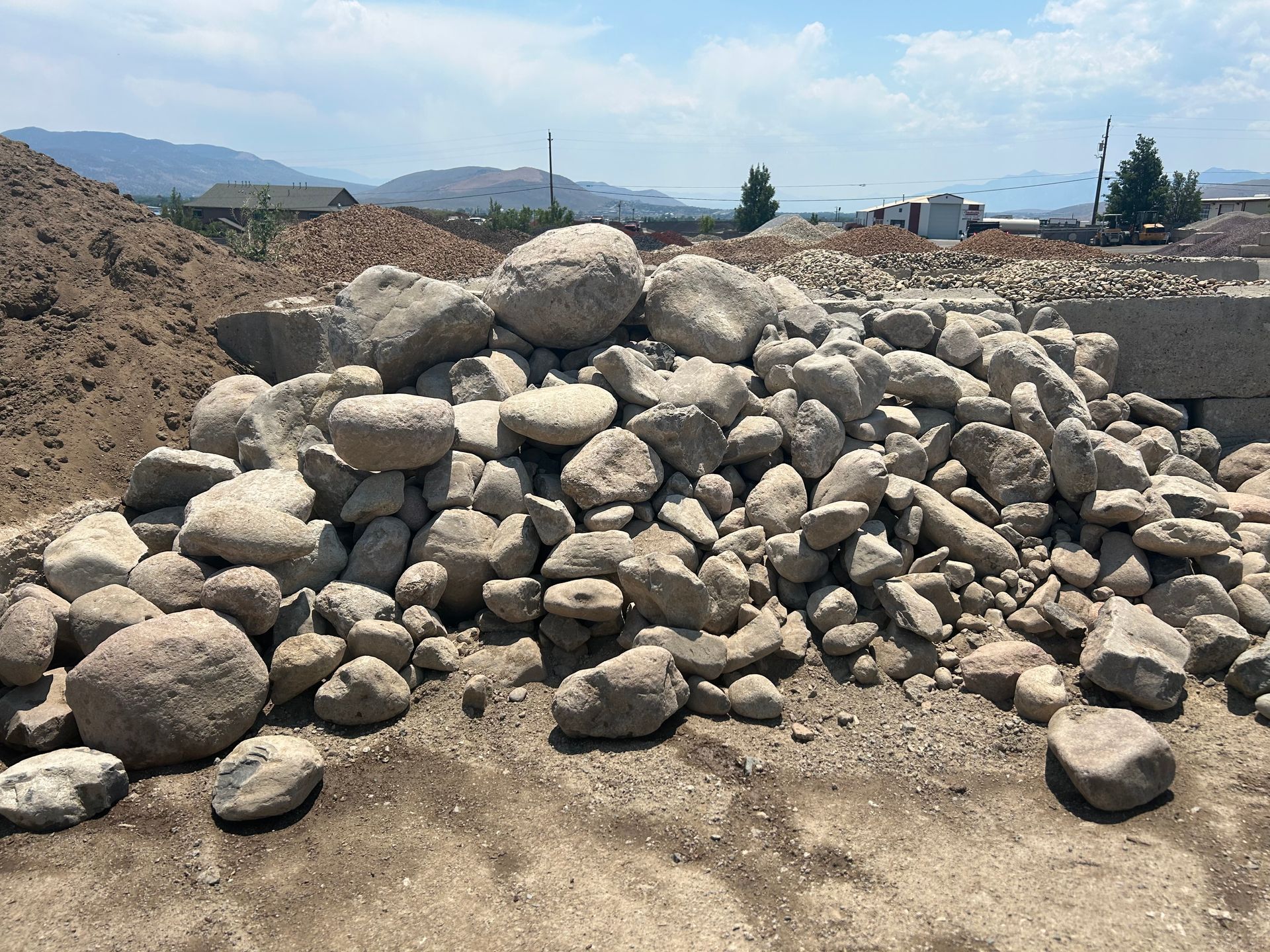 Cinderlite Rock Trucking and Sand | Carson City