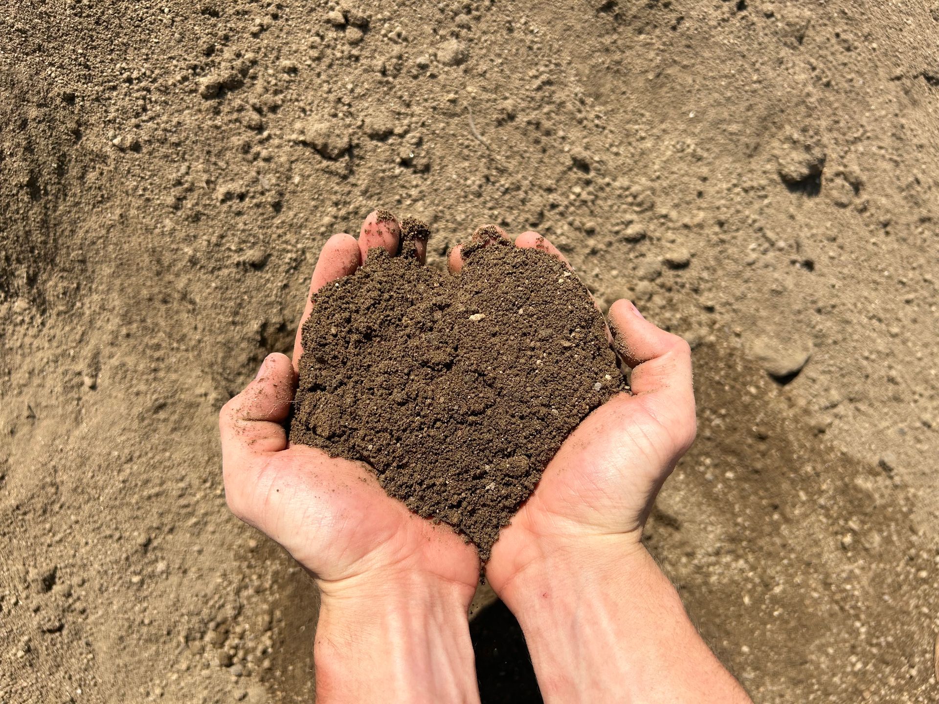 Cinderlite Rock Trucking and Sand | Carson City