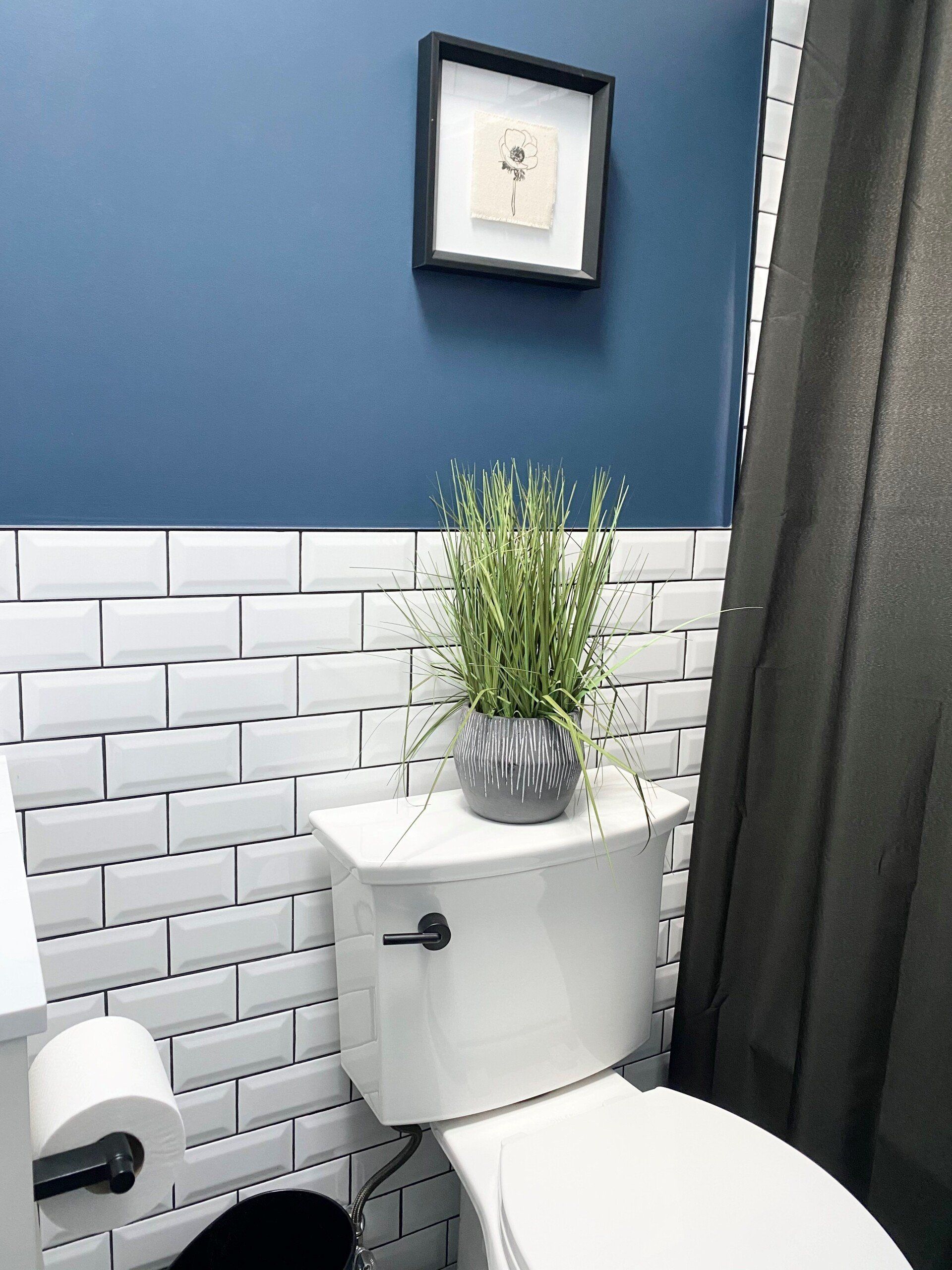 Toilet Wall — Lynbrook, NY — John Dominick Cusumano Inc.