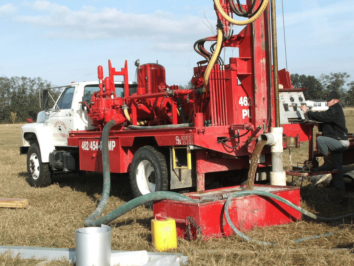 Fort White Well & Pump truck