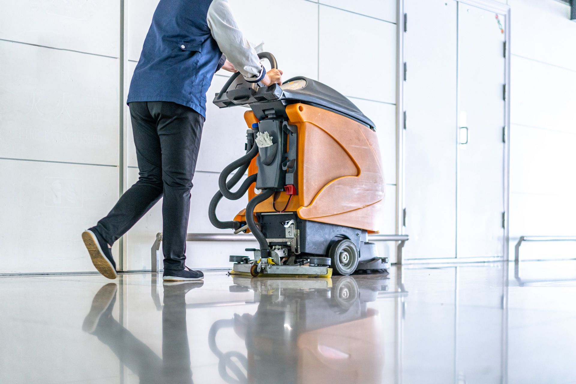 Cleaning Commercial Floor