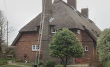 an older style farm house
