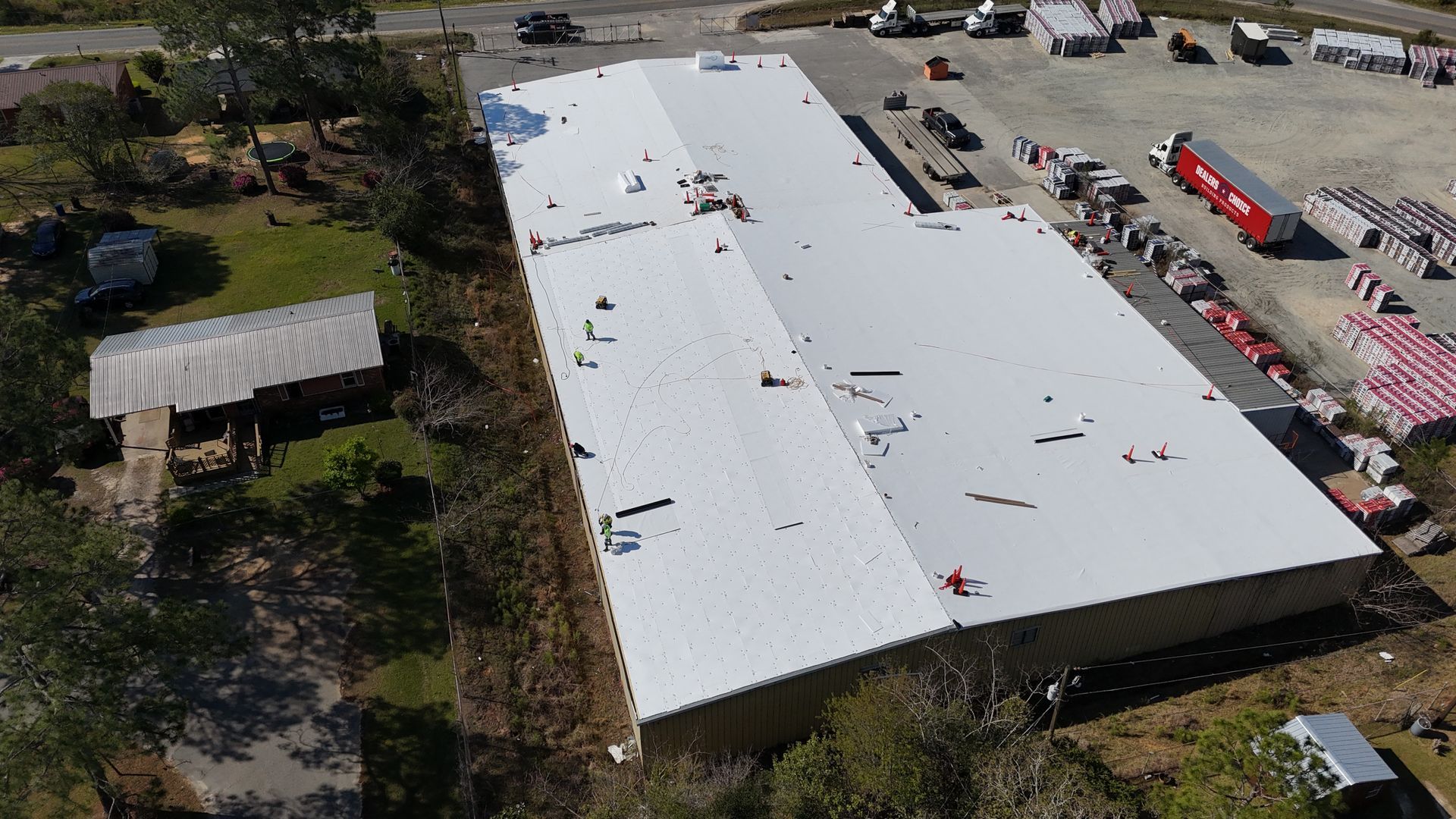 Large commercial flat roof replacement in Fitzgerald
