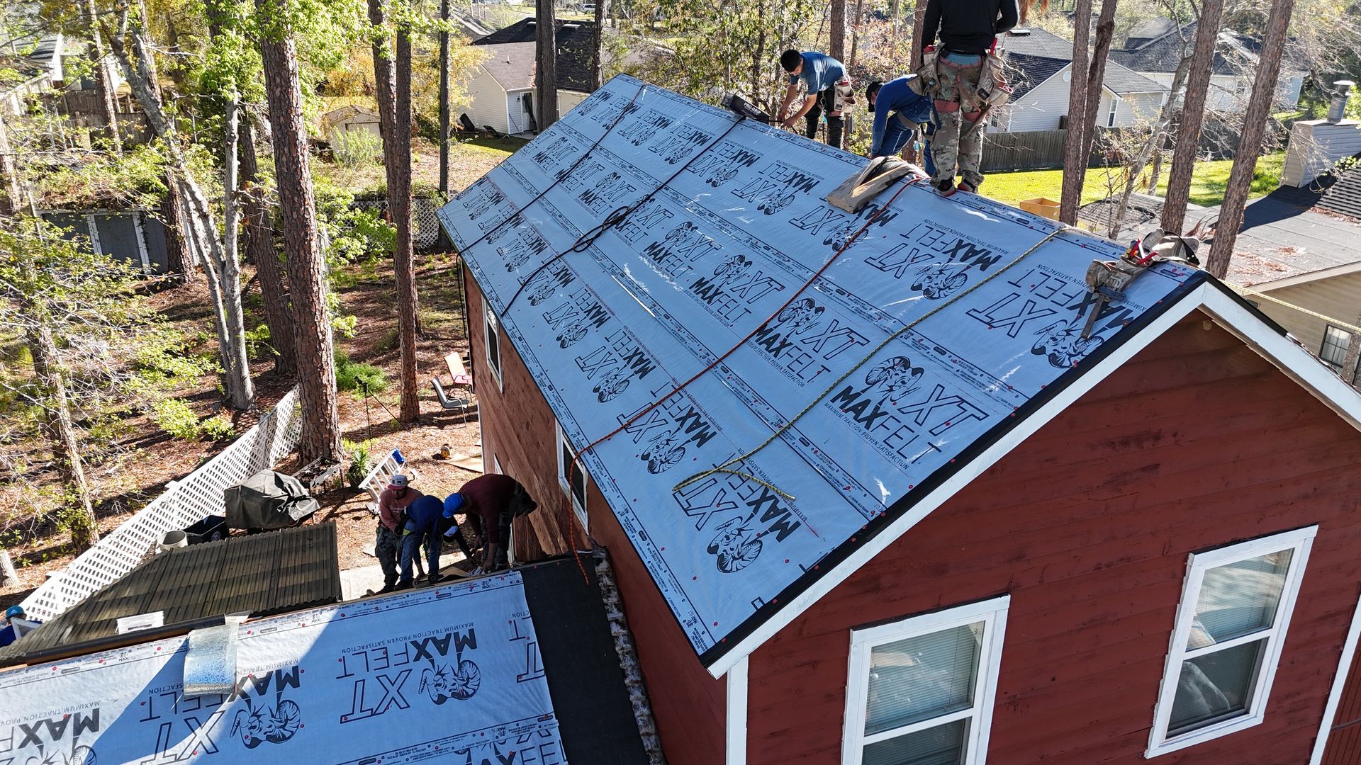 Installing roof underlayment for Fitzgerald homes