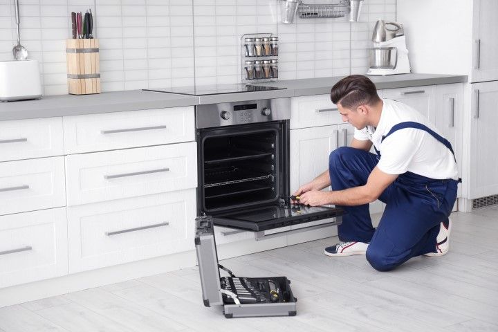 Image of kitchen appliance repair 