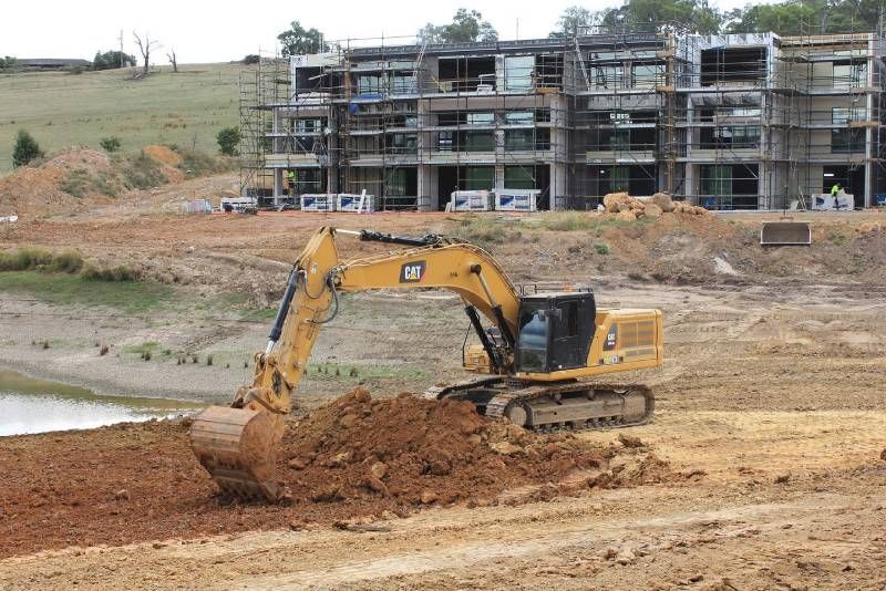 earthmoving-01