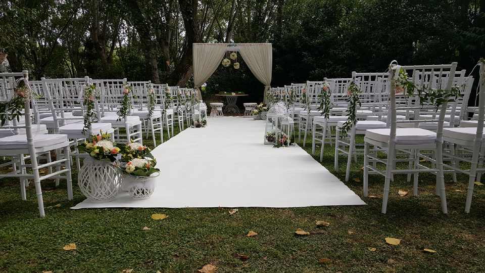 allestimento per matrimonio all'aperto