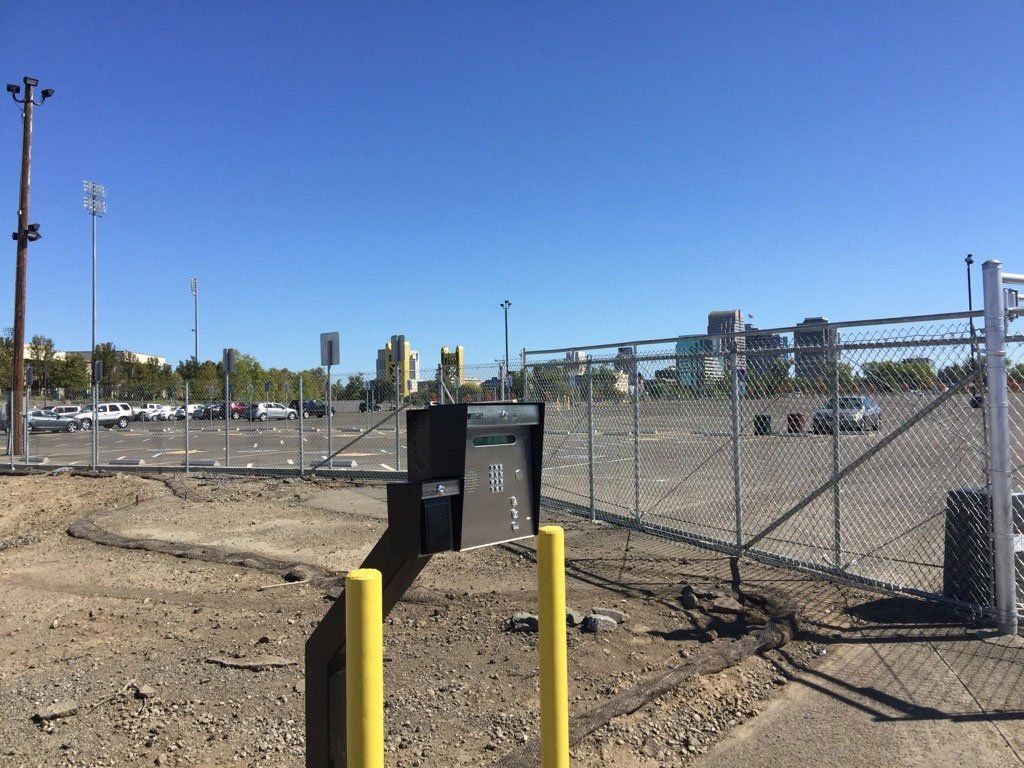 Commercial Chain Link — Sacramento, CA — Benson Fence Co., Corp