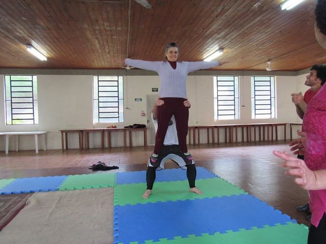 Hebe Malabares e Acrobacia: foto 3