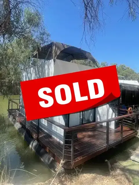 Small Pontoon Houseboat - SOLD