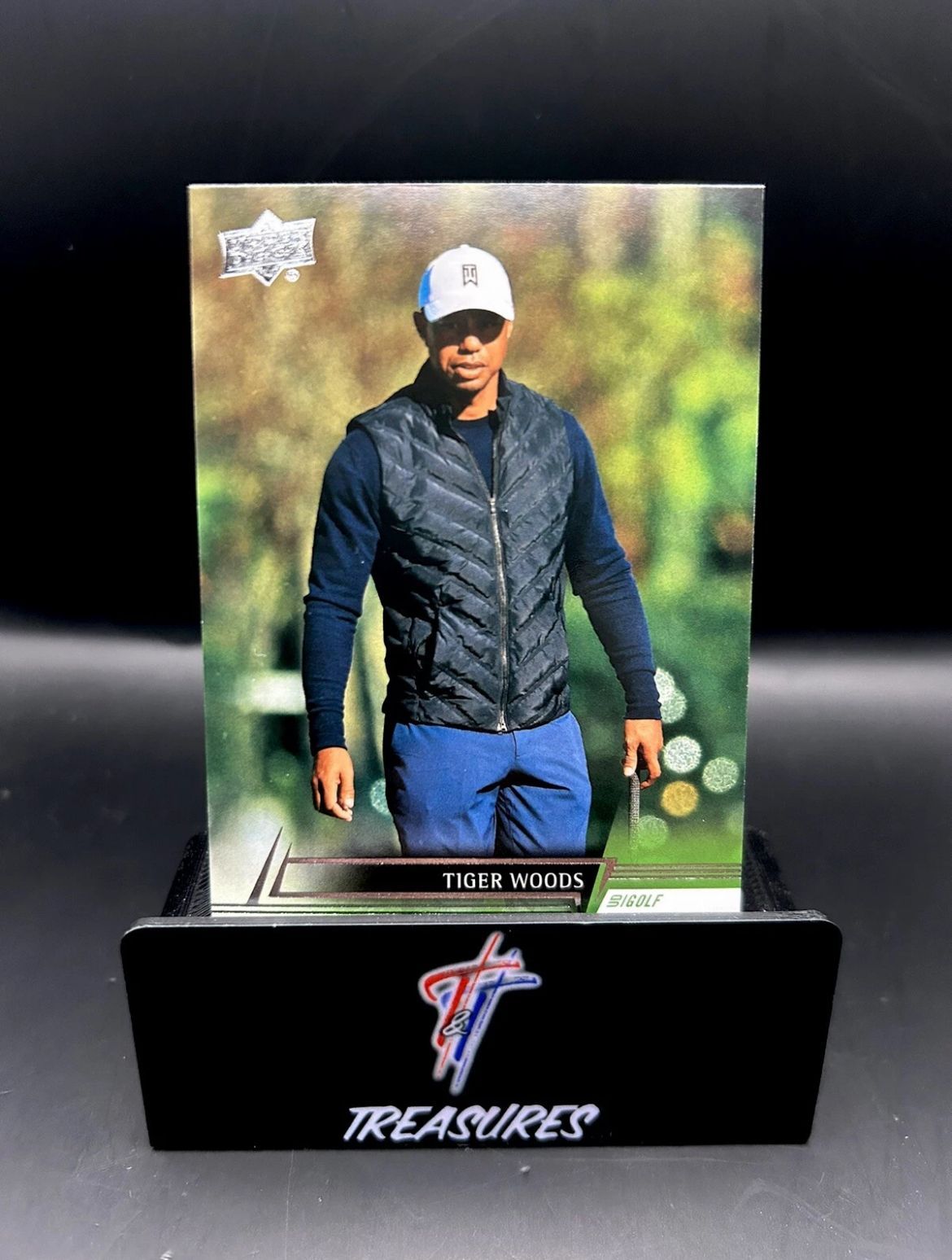 Tiger Woods Base