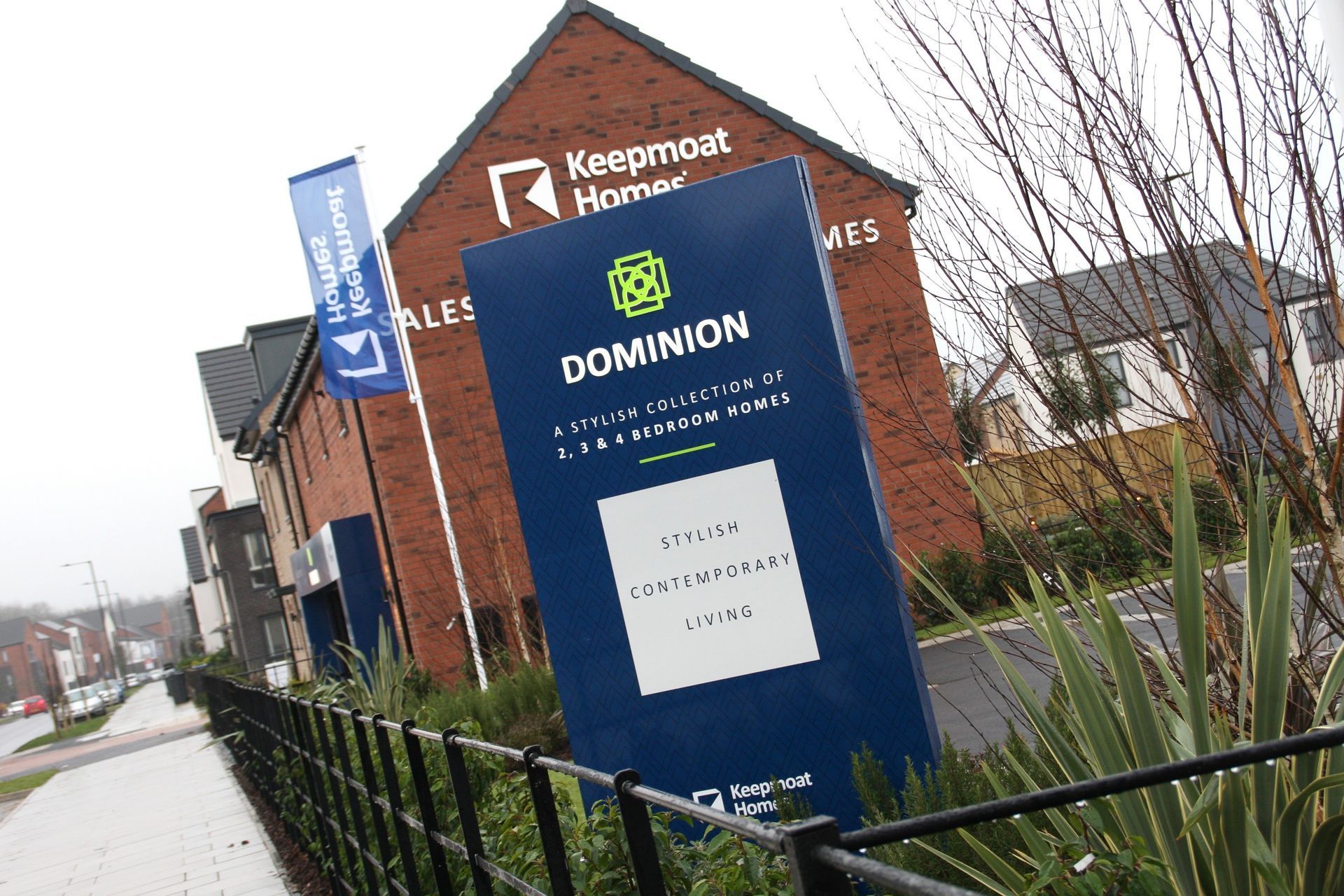 HLB Signs - sign design services - bespoke property signage 