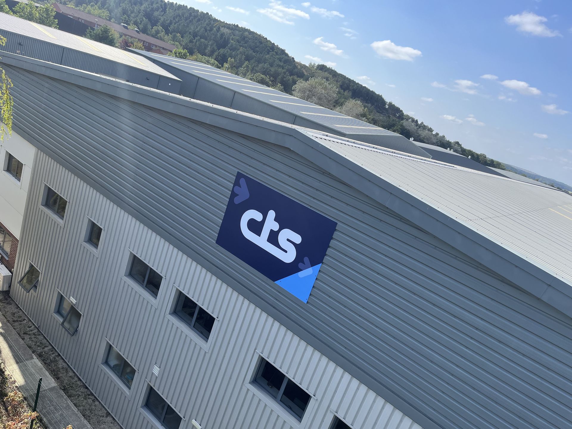 HLB Signs - sign design services - elevated signage
