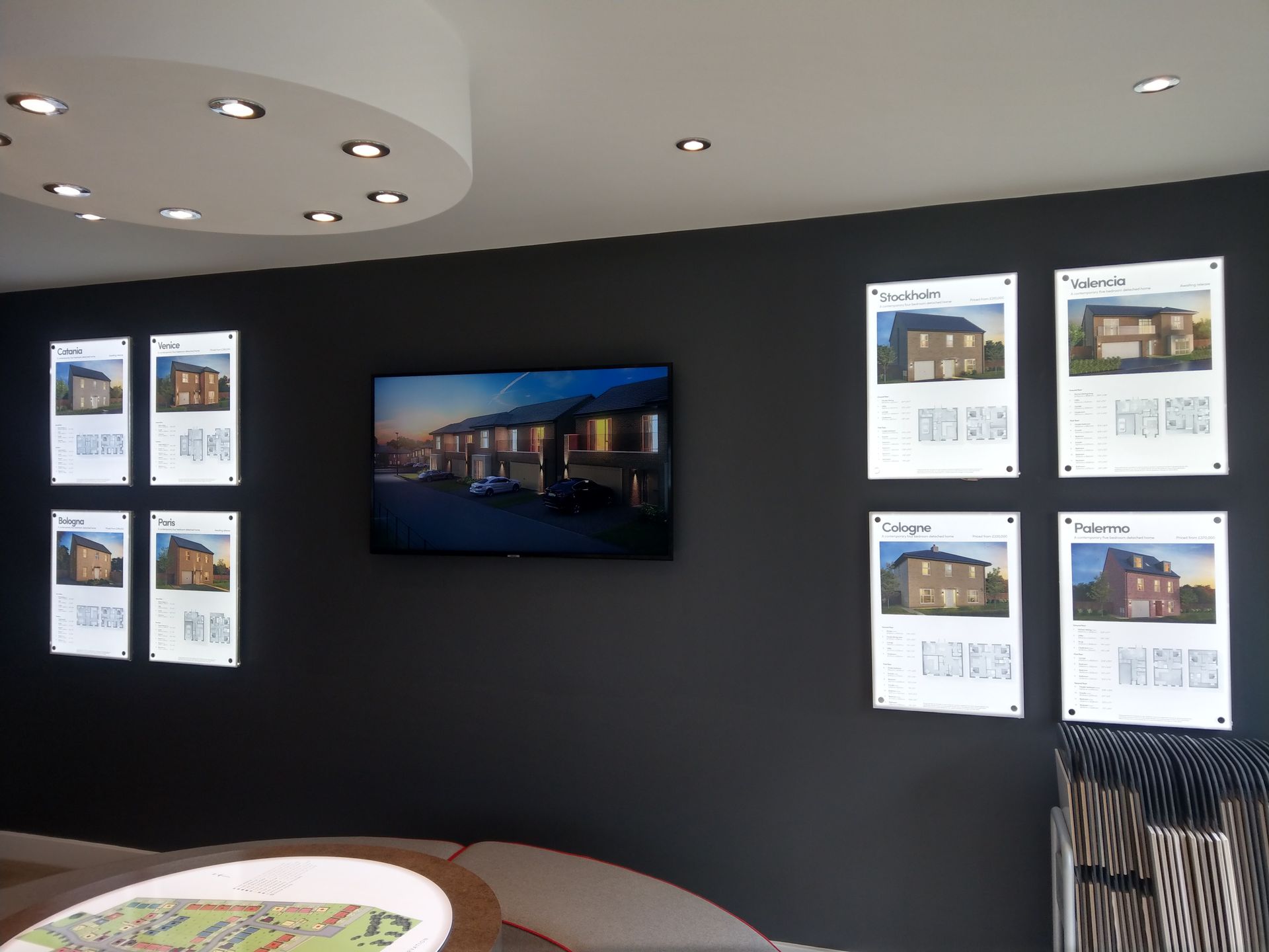 HLB Signs - sign design services - wall display 