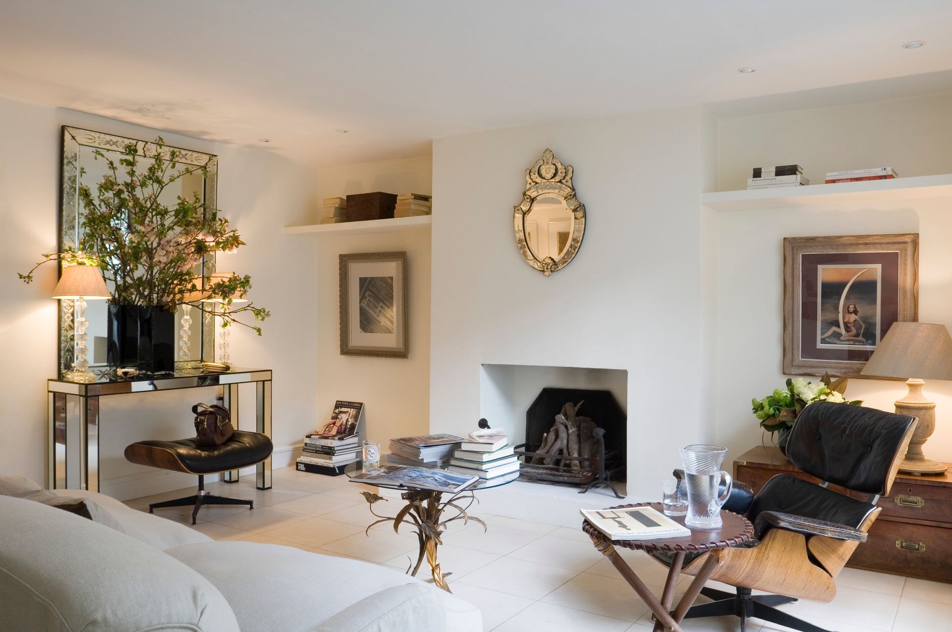 Modern Design Living Room
