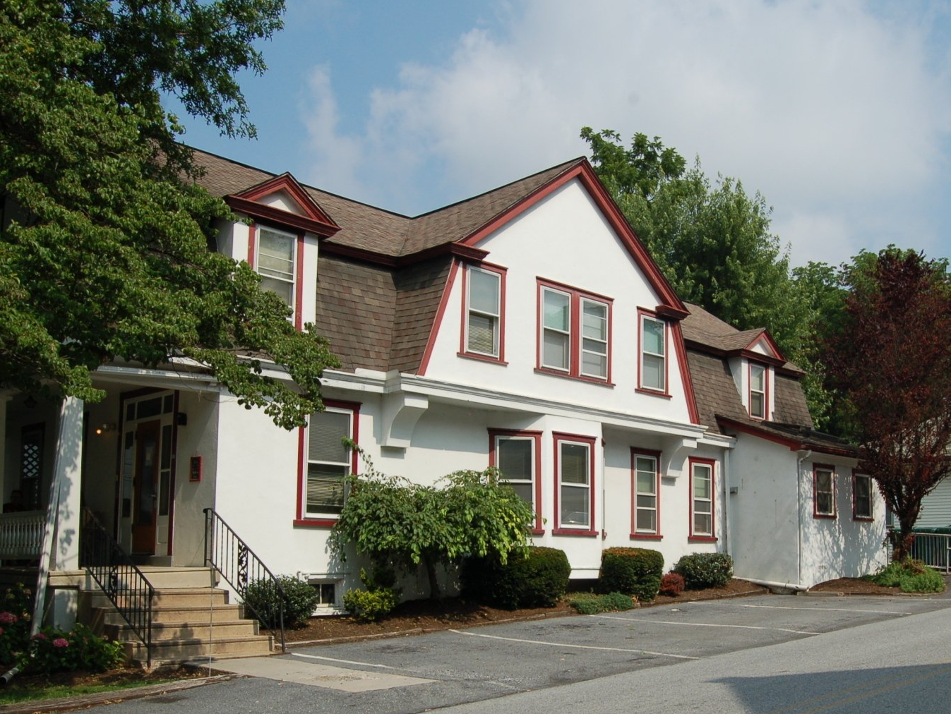 Lincoln House