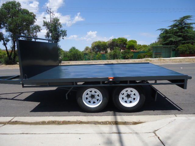 A Spacious Flatbed Trailer for Your Travelling Needs — Voyager Trailers in Yarrawonga, NT