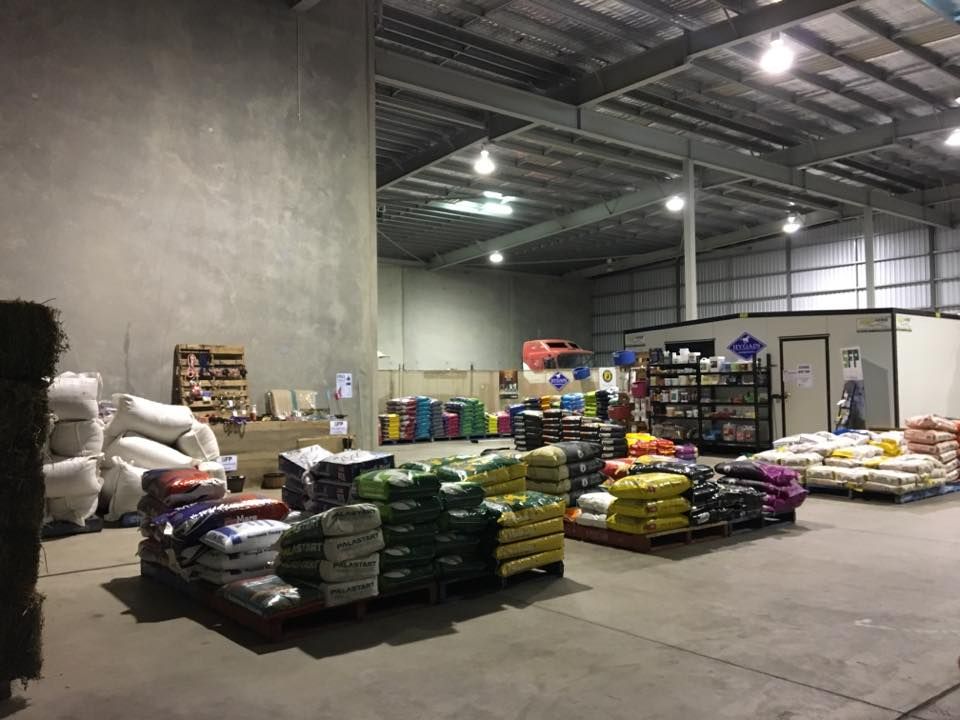 Inside The Warehouse — SF Produce In Paget, QLD