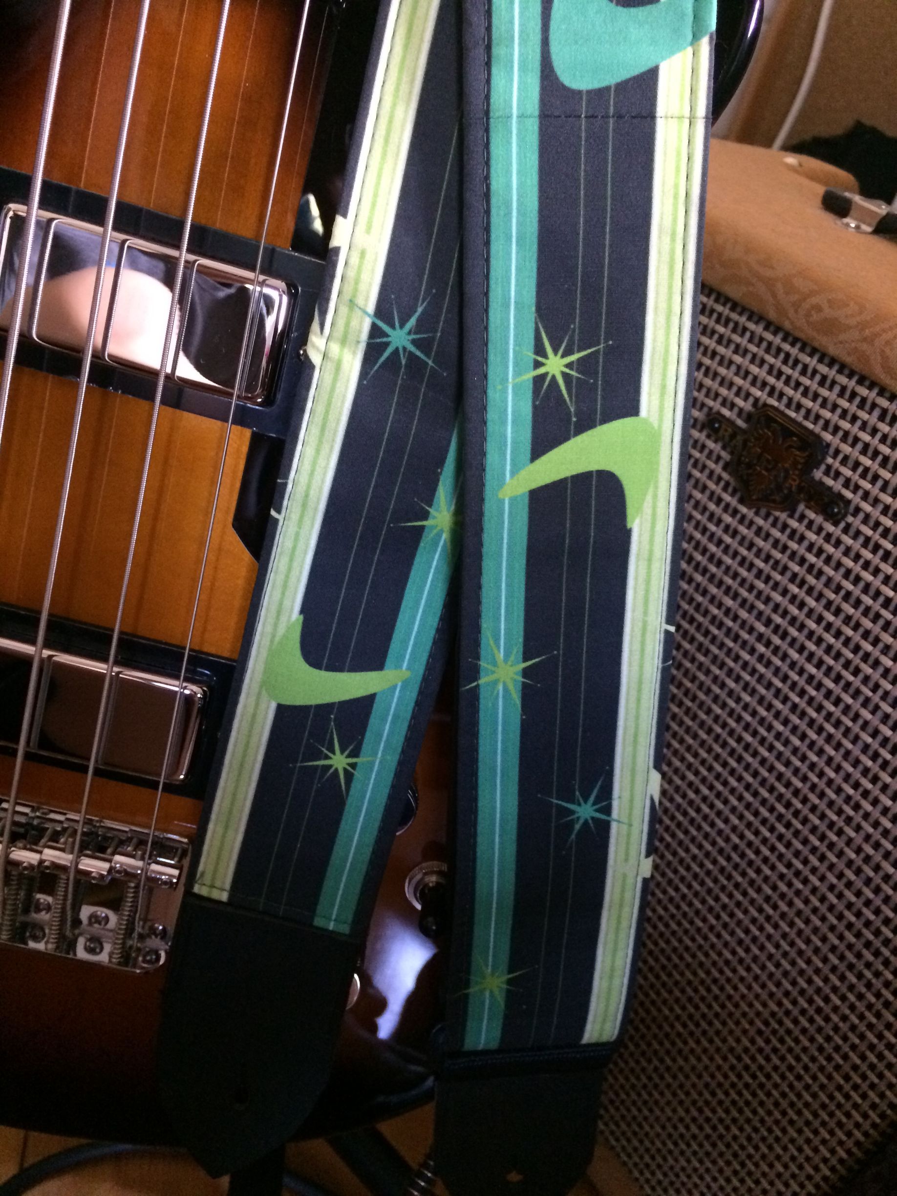 Atomic starlight burst guitar strap