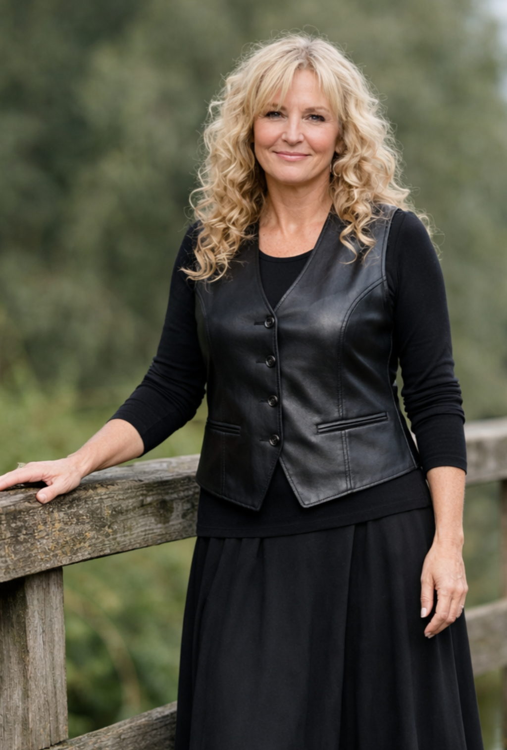 Zwarte leren dames gilet Zwarte leren dames gilet