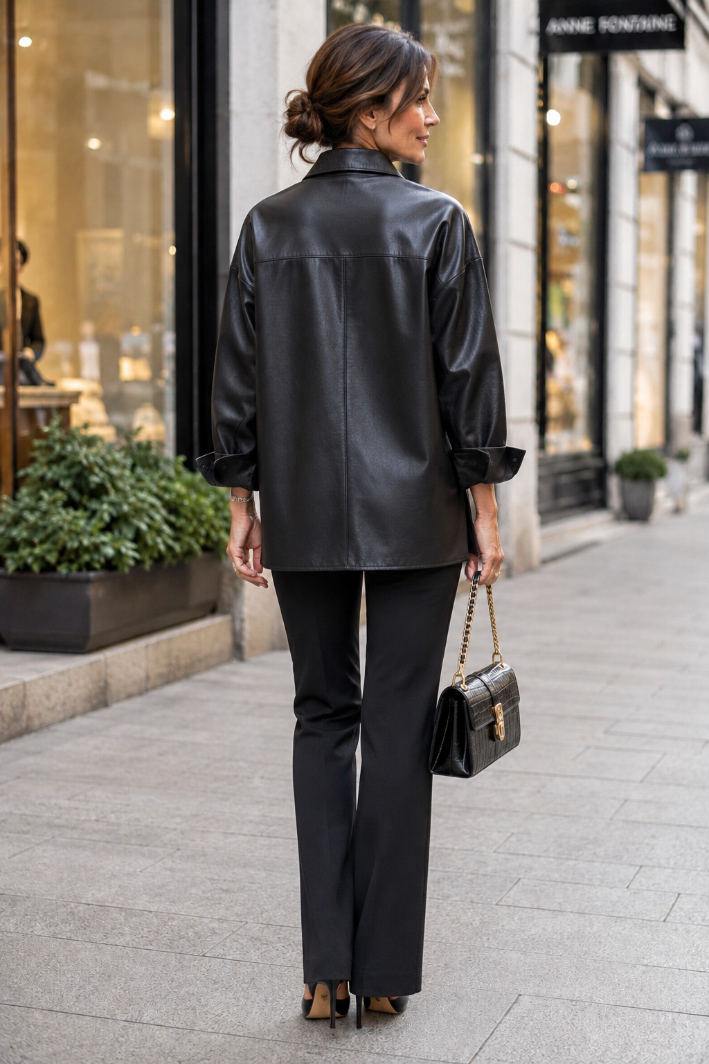 Zwarte leren blouse