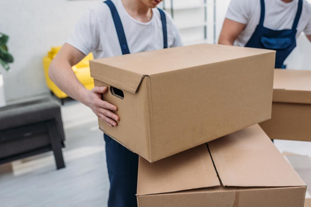 Mover Moving A Box