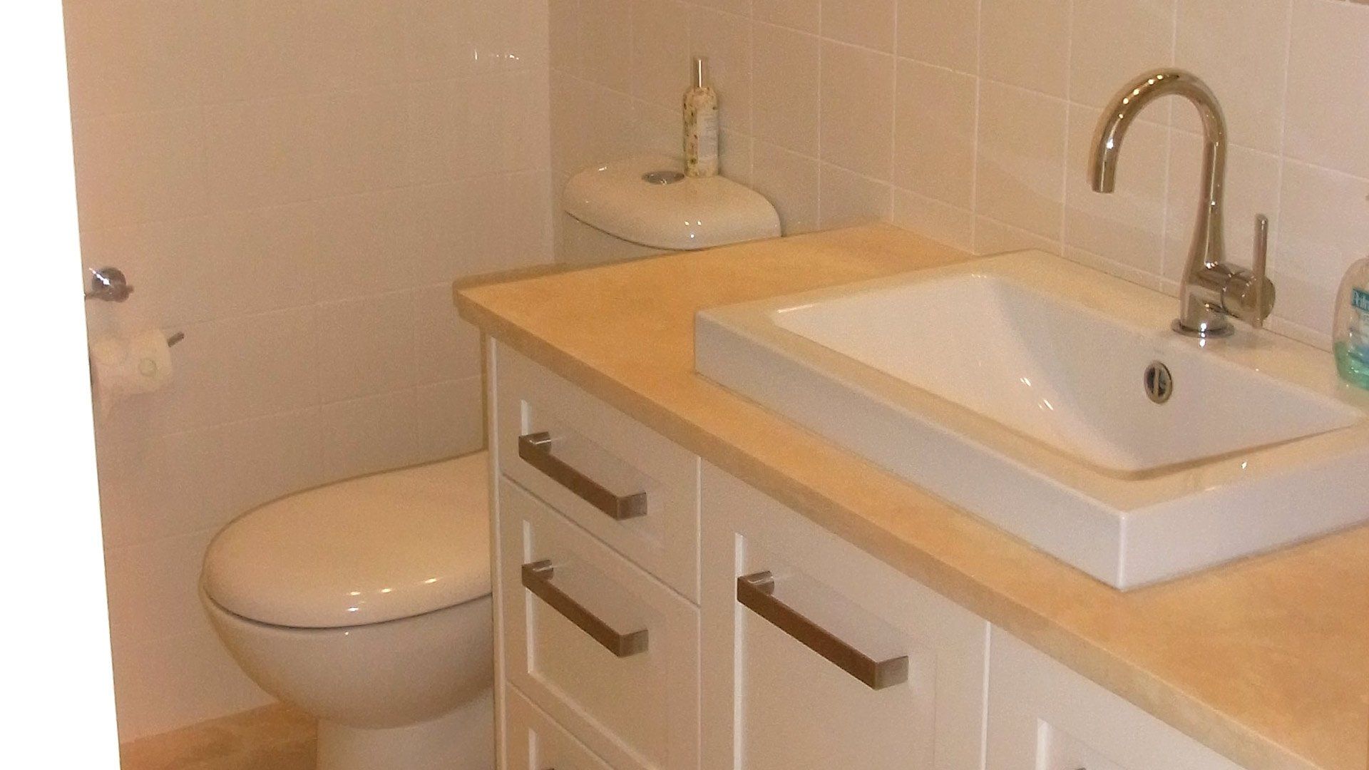 modern-bathroom 1