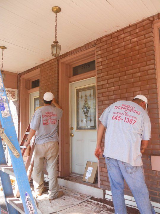 Men Making Bricks Beautiful — St. Louis, MO — Mirelli Tuckpointing LLC