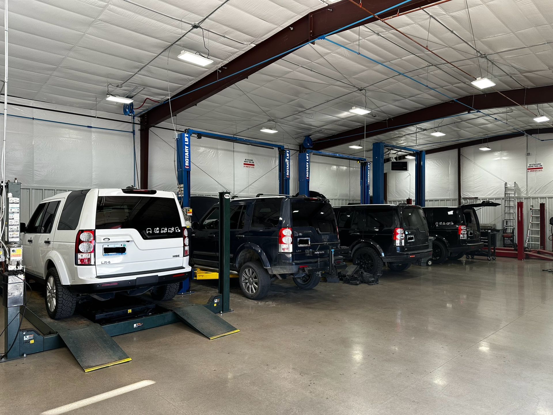 Inside the auto repair shop | Peak European