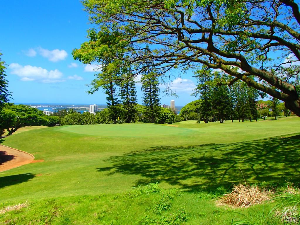 Pearl Country Club: Hawaii Golf Fun & Course Experience