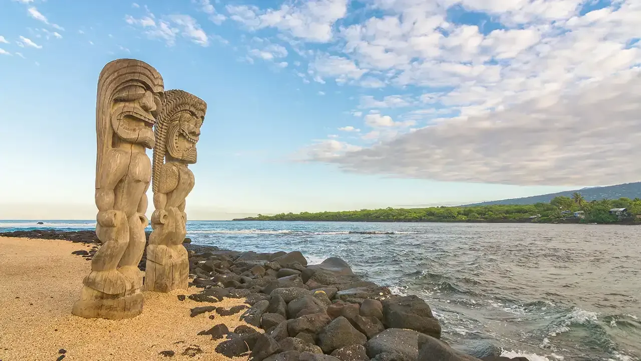 Learn Hawaiian phrases for your next trip to Hawaii from This Week Hawaii.