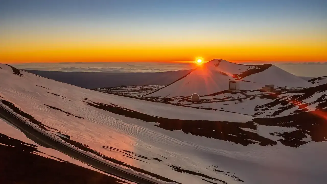 Does it snow very often in Hawaii? Discover how often it snows in Hawaii.